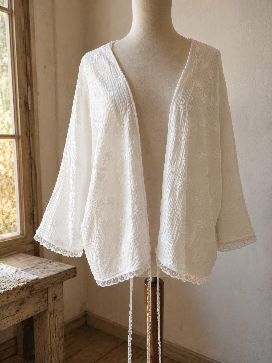 Kimono Gal·la de muselina bordada 100% algodón